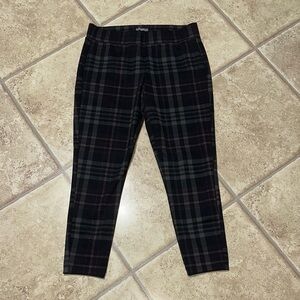 Maurice’s Women’s Skinny Ankle Pants, Plaid, Sz Medium (Short Inseam)